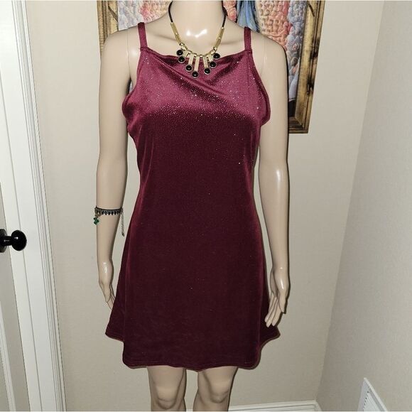 Urban Girl dark red velvet Glittery mini Dress. - Picture 10 of 10